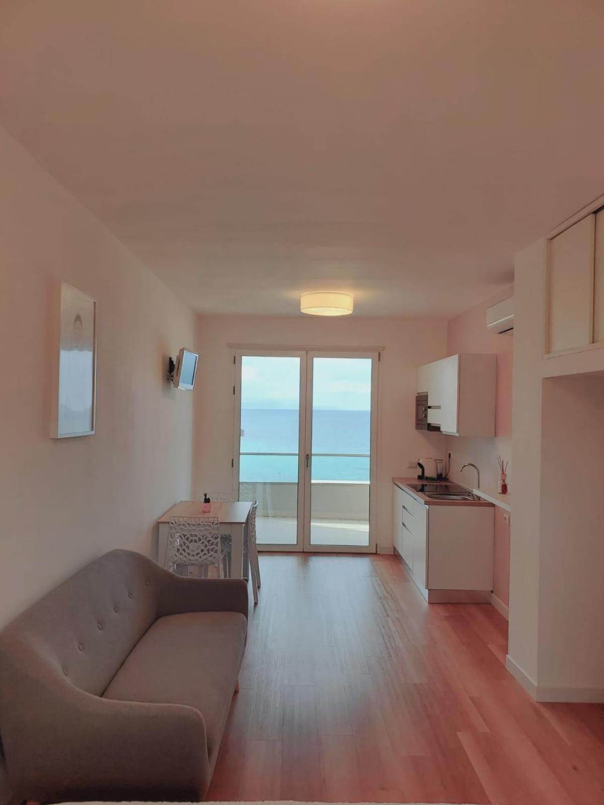 Dolphin'S Home Porto Torres Ngoại thất bức ảnh